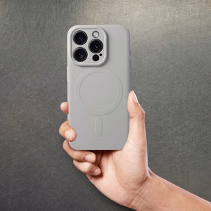 SILICONE MAG COVER dėklas telefonui suderinamas su MagSafe iPhone 15 Pro titano