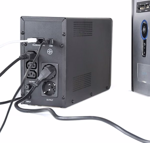 Gembird EG-UPS-035 nepertraukiamo maitinimo šaltinis (UPS) Line-Interactive 2 kVA 1200 W 5 AC lizdai