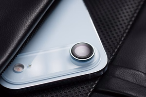 Forcell Premium grūdintas kameros lęšio stiklas – iPhone 17 šviesiai mėlynos spalvos