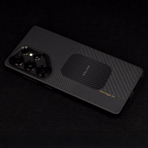 Blavec Metalo plokštelė magnetiniam laikikliui BM-01 komplektas iš 2 vnt. apvalios (40 mm) ir stačiakampės (40x58 mm) karboninė