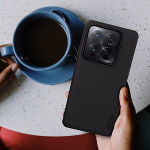 Nillkin Super Frosted Shield Pro sustiprintas dėklas Xiaomi 14 Pro telefonui - juodas