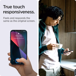 Spigen Glas.tR EZ Fit grūdintas stiklas iPhone 13 / 13 Pro / 14 / 16e – 2 vnt.