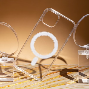 Anti Shock 1,5 mm Magnetinis dėklas iPhone 13 Pro Max 6,7" skaidrus didelė anga