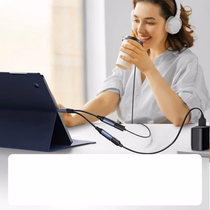 Adapteris Joyroom SY-C02 2in1 juodas 14cm (įėjimas: Type-C / išėjimas: 2x Type-C)