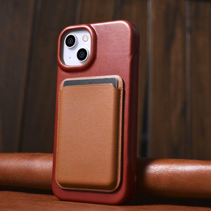 iCarer CE Premium odinis folio dėklas iPhone 14 Plus su MagSafe magnetiniu flipu - raudonas