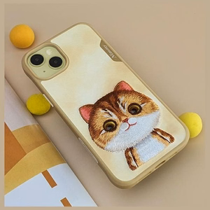 Nimmy Didelės Akys Augintinis 2.0 Katinas dėklas telefonui iPhone 15 Pro - žalias