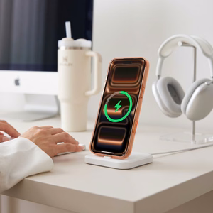Tech-Protect MagZero MagSafe dėklas, skirtas iPhone 17 Pro Max / 18 Pro Max – matinis oranžinis