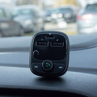 "Forever" FM siųstuvas BT 2 x USB-A 1 x USB-C PD 30W TR-370 juodas