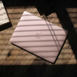Tech-Protect Softshell deklas MacBook 13 colio 2026, matinis rožinis