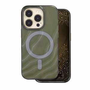 „Tecto Shield Desert Mag“ dėklas, skirtas iPhone 14 Pro 6,1", tamsiai alyvuogių spalvos