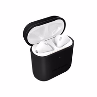 Ideal of Sweden Atelier AirPods Como juodas ausinių dėklas