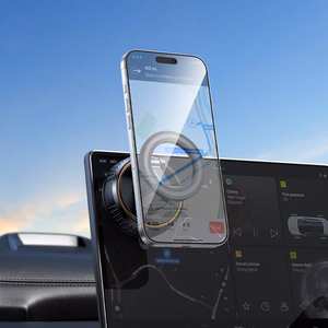 Juodas automobilinis telefono laikiklis Hoco H105 su siurbtuku, suderinamas su MagSafe