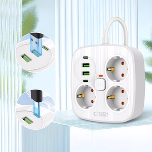 Tech-Protect PCS3X4 ilgintuvas, 3 lizdai, 2xUSB-A, 2xUSB-C 200 cm - baltas