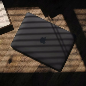 Tech-Protect Softshell dėklas skirtas MacBook Neo 13" 2026 - matinė juoda