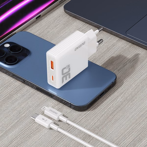 GaN Dudao A30EUL 30W USB-A / USB-C sieninis įkroviklis + USB-C - Lightning kabelis - baltas