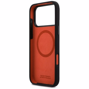 BMW M Silicon Tricolor Line MagSafe deklas iPhone 17 Pro Max - juodas