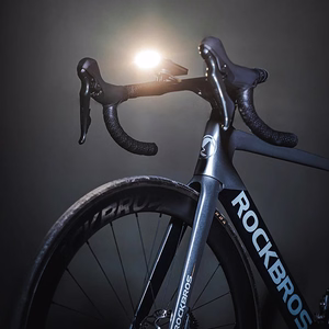 Rockbros JP008 priekinis dviračio žibintas su išorine baterija 5000mAh 150lm IPX6 - juodas