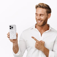 Crong Clear MAG Cover - iPhone 16 Pro Max MagSafe dėklas (Clear)