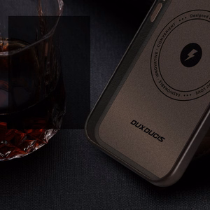 Dux Ducis Naples dėklas iPhone 14 Plus odinis dėklas (suderinamas su MagSafe) tamsiai rudas