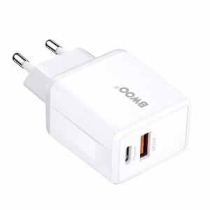 BWOO sieninis įkroviklis CDA182 QC 38W 1x USB-A + 1x USB-C su USB-C kabeliu 1 m juodas