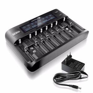 everActive UC-800 – cilindrinių Li-ion ir Ni-MH akumuliatorių įkroviklis
