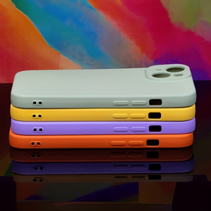 Silikoninis dėklas Xiaomi 17 Ultra raudonas