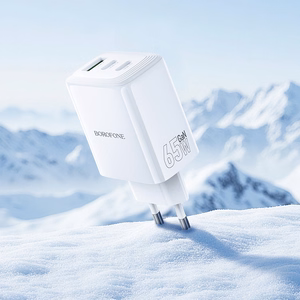Borofone sieninis įkroviklis BN32 Cargador GaN - USB + 2xType C - QC 3.0 PD 65W baltas