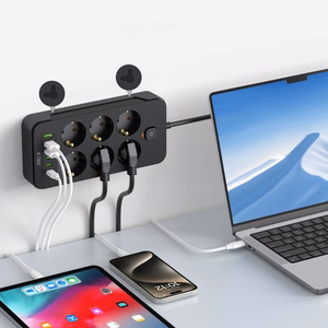 TECH-PROTECT PC6X6 ILGINTUVAS 3 USB & 3 TYPE-C & 6 LIZDŲ 200CM JUODAS