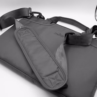 "Puro Scudo SleevePro" neiloninė "MacBook" ir nešiojamiesiems kompiuteriams iki 14 colių, juoda