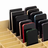 Medinė laikymo dėžė 48 išmaniesiems telefonams