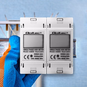 Qoltec 50899 – vienfazis elektroninis elektros energijos skaitiklis, 230 V, LCD, 2P, DIN bėgelis