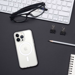 Akrilinis magnetinis dėklas Iphone 16 Pro skaidrus