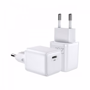 Įkroviklis Joyroom (L-P251) Type-C 3A (25W) baltas