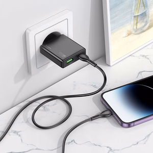 Įkroviklis telefonui Hoco Slim USB A + USB C QC3.0 PD 3A 20W + kabelis USB C į Lightning N38 juodas