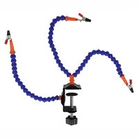 Lituoklio laikiklis trečiosios rankos pagalba su 3 rankomis