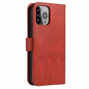 Чехол-кошелёк с подставкой для iPhone 15 Pro Max Magnet Case - красный