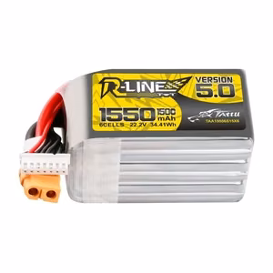 „Lipo Tattu R-Line“ 5.0 versijos 1550 mAh, 22,2 V, 150C, 6S akumuliatorius su XT60 jungtimi
