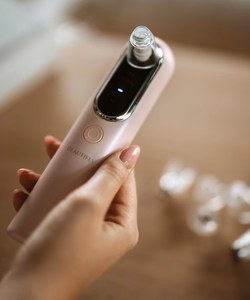 Beautifly аппарат для микродермабразии и удаления черных точек Derma Blush