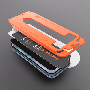 SBS apsauginis stiklas su D3O technologija su aplikatoriumi iPhone 15 / iPhone 15 Pro / iPhone 16