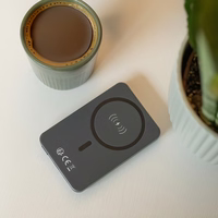 "Forever" belaidis maitinimo šaltinis MATB-200 20W PD 5000 mAh magnetinis juodas