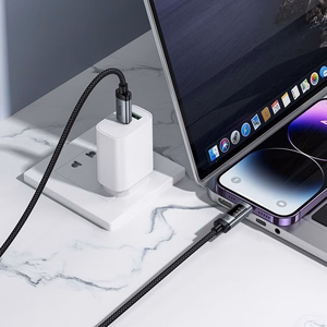 Duomenų kabelis su skaitmenine indikacija USB C į Lightning Hoco PD 27W 1,2 m U148 juodas