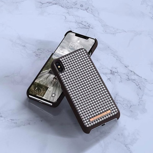 Nordic Elements Saeson Idun Pattern 2 dėklas, skirtas iPhone XS Max, tamsiai rudas