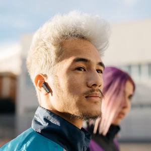 JBL Wave 300 Bluetooth TWS belaidės ausinės juodos (JBLW300TWSBLK)