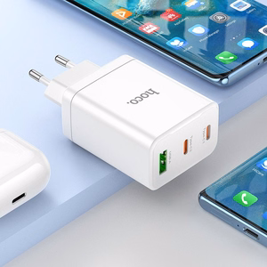 Įkroviklis Hoco 2 x USB C + USB A QC3.0 PD 3A 35W + Kabelis USB C į USB C N33 baltas