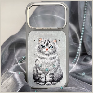 Nimmy Lucky Fashion Cat MagSafe dėklas iPhone 17 Pro pilkas