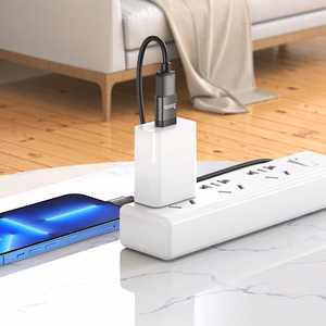Adapteris Hoco UA17 Type-C to USB-A juodas