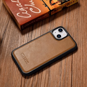 iCarer odinis Oil Wax dėklas, padengtas natūralia oda, telefonui iPhone 14 Plus rudas (WMI14220719-TN)