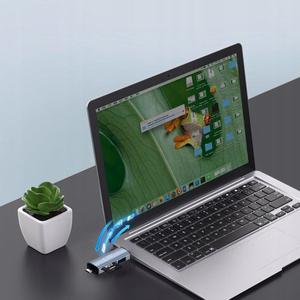 Tech-Protect UltraBoost SD/micro SD kortelių skaitytuvas su USB-C/USB-A jungtimis - pilkas