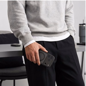 Tech-Protect BasicMag MagSafe dėklas, skirtas iPhone 17 Pro / 18 Pro, matinis juodas