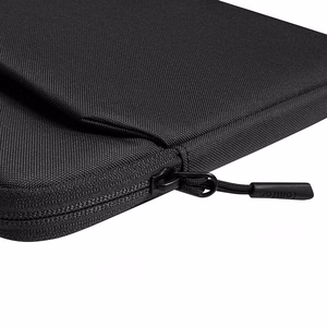 Nešiojamojo kompiuterio įmautė 14'' Tomtoc Light-A18 (juoda)